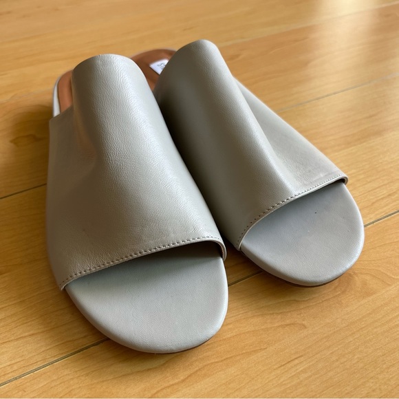 Women’s Grey 7.5 Steve Madden Trope Sandals - Picture 1 of 7